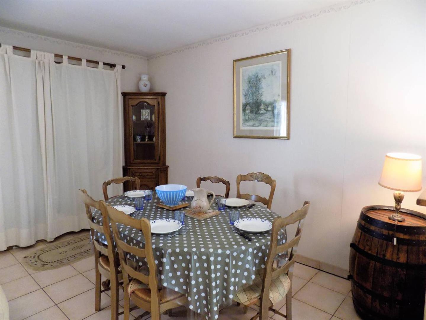 Royan - MAISON de PLAIN-PIED avec jardin clos - QUARTIER RESIDENTIEL Extérieur photo